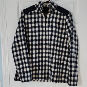 Woman's Pullover 3/4 Zip Fleece